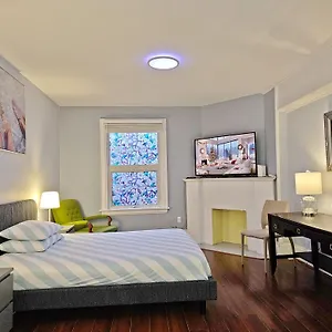  Guest house Winnipeg Holiday